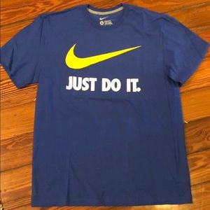 LAST CHANCE*** Nike JUST DO IT.  Tee